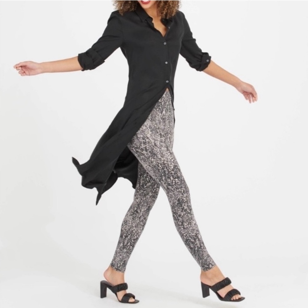 Spanx leggings size L. NWOT